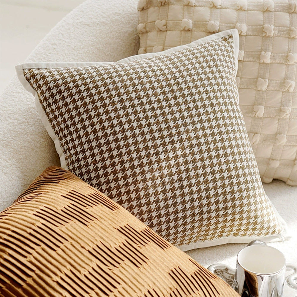 Laredo Nordic Jacquard Woven Throw Pillow Cover